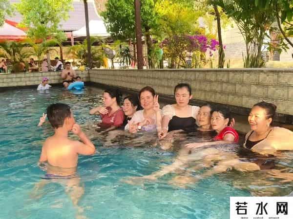 占领三亚的不再是东北人而是上海人