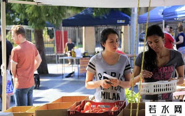 00后宁愿摆摊也不想上班