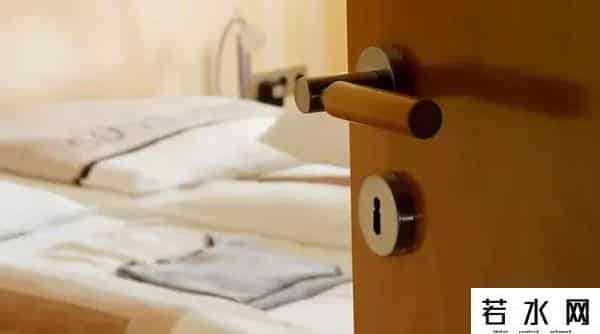 少妇作爱视频播放