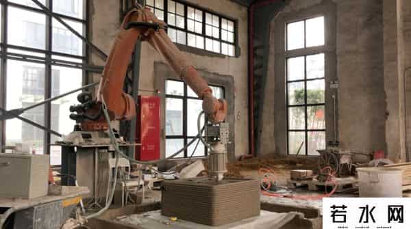 清华教授花20多万为村民3D打印住宅