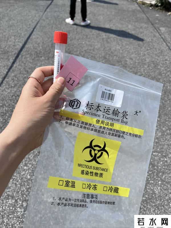 居家隔离时上海居民在干嘛