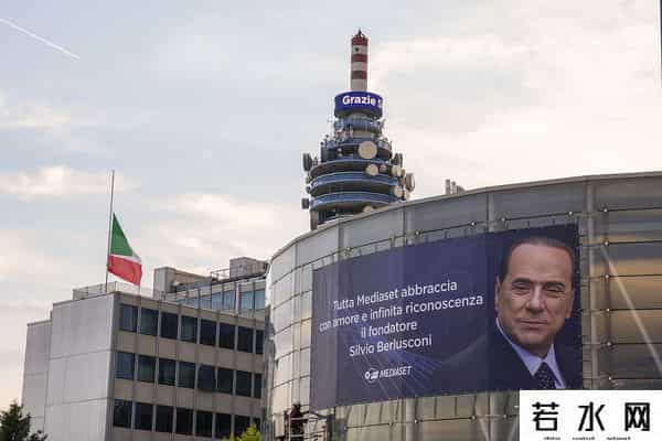 西尔维奥 贝卢斯科尼