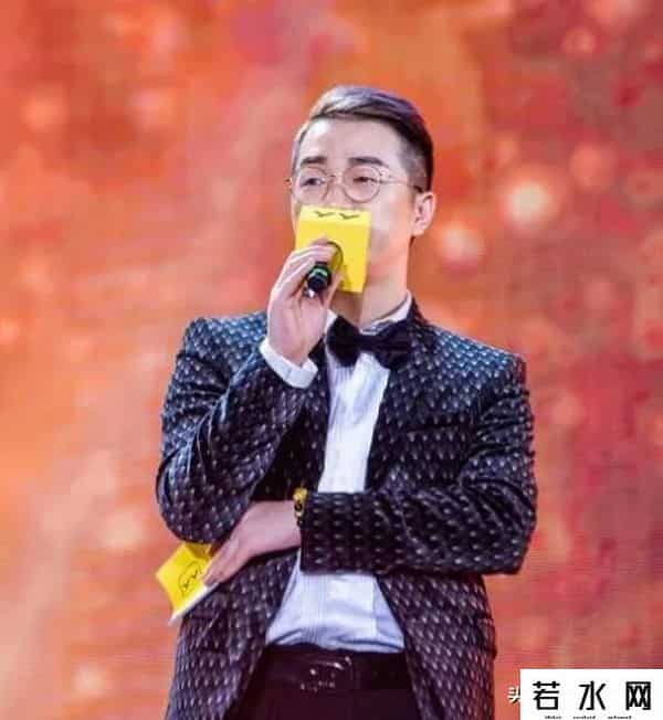 yy皇族天赐本人照片