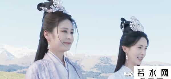 美女曝光全身的图片