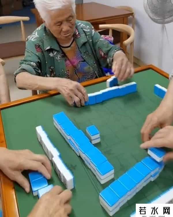 妈妈的朋友在线线观