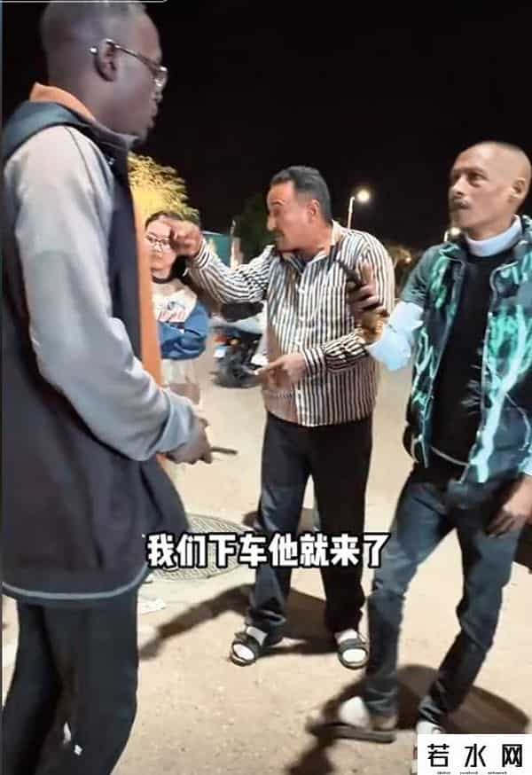 第一批去埃及旅行的被骗到快裸奔