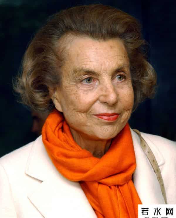 欧莱雅继承人去世