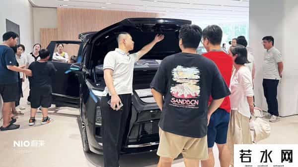 蔚来CEO-不理解为什么还有人买油车