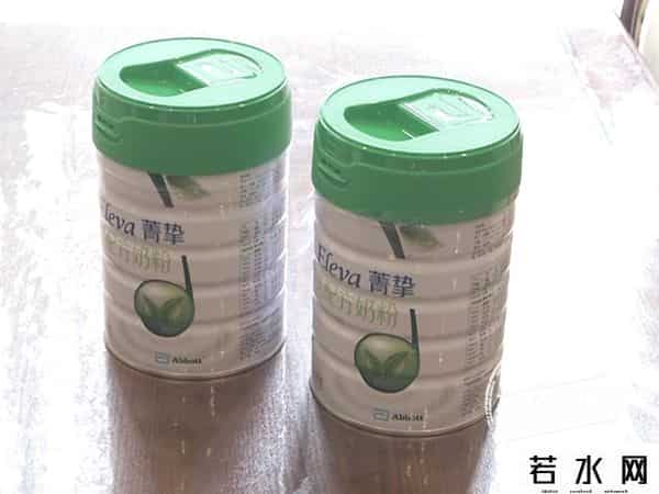 奶粉里吃出活虫