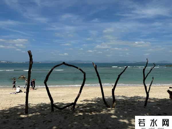 阳康人挤爆三亚酒店房间几乎售罄