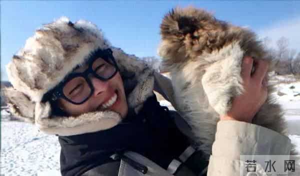 警方通报摄影师失联