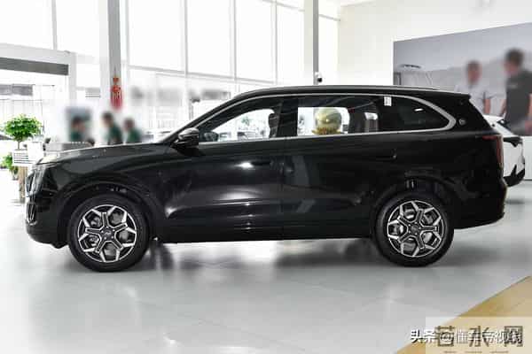 比亚迪宋PLUS冠军版开启预售