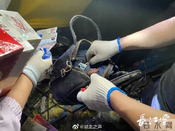 武汉突发9级龙卷风 有多人受伤