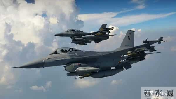 美军称F-16战机击落空中物体