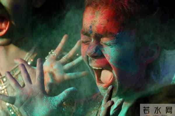 乌攒大量代孕新生儿