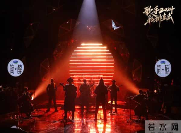 那英自曝因歌手直播崩溃