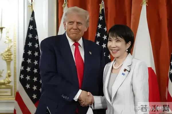 东京大楼爆炸瞬间 有人高喊快逃