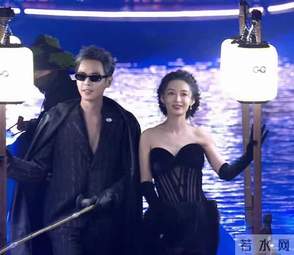 GQ的小船 网友直呼诡异又尴尬