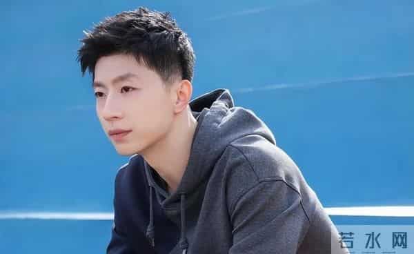 马龙谈看樊振东单打落泪