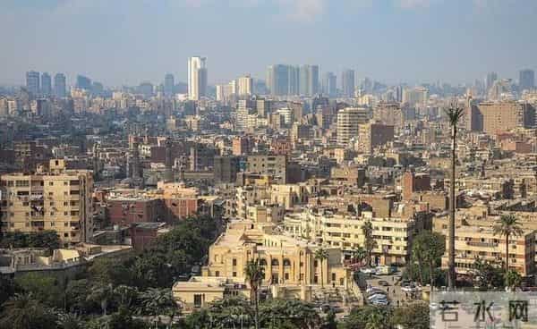 女记者自曝在卡塔尔阳了两次