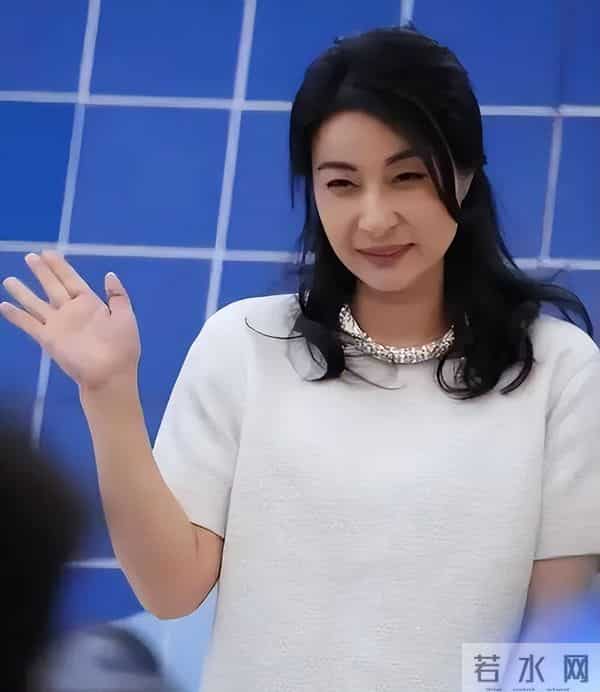 霍启刚-别以过来人身份局限年轻人