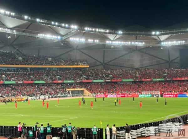 球迷吐槽C罗中国行票价虚高