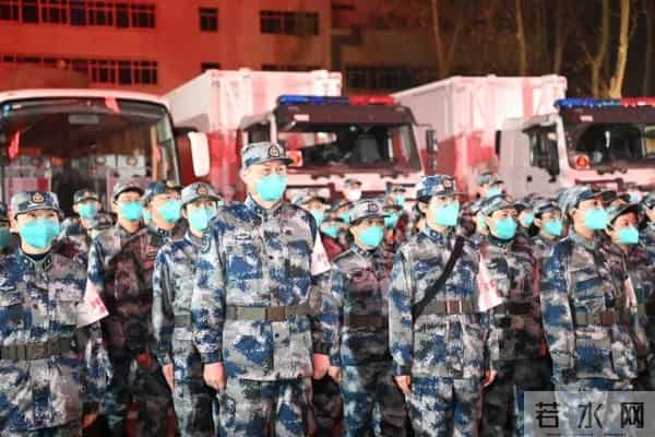 上千名医护集结驰援西安抗疫