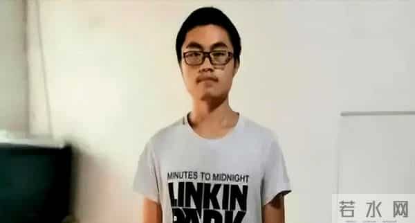 班主任回应男生高考前父亲去世