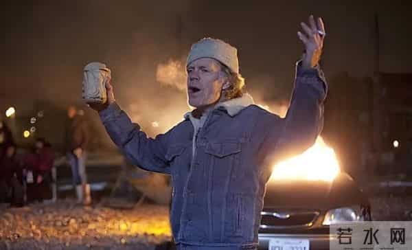 偷姐姐口红涂全脸