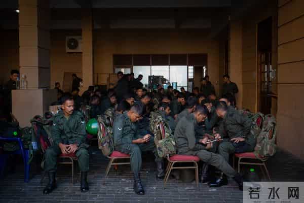 80秒看斯里兰卡大抗议6个时间节点