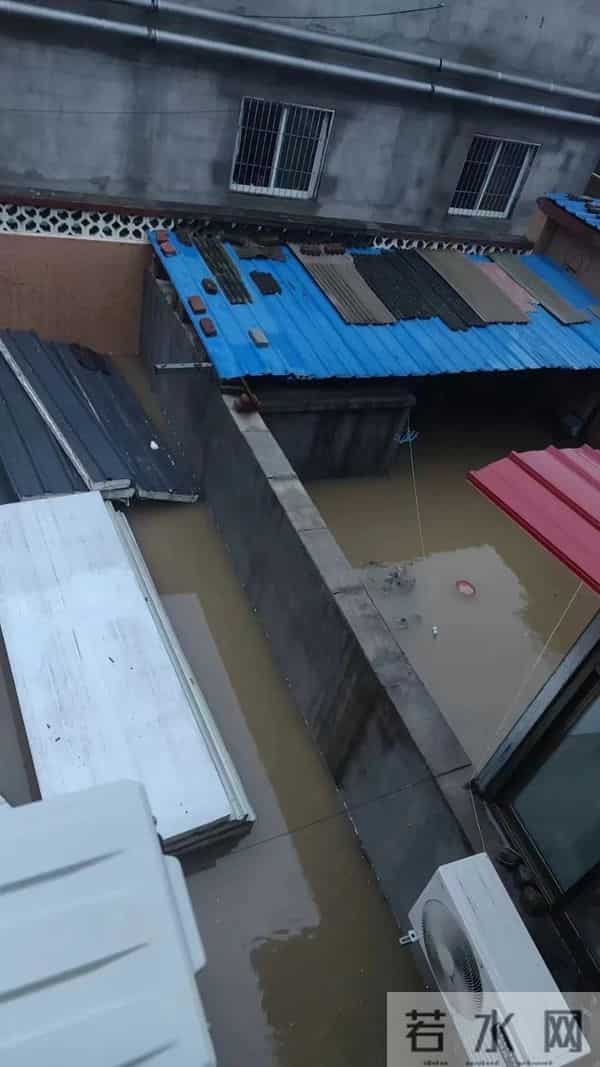 涿州救援不易-正经历断水断粮断电