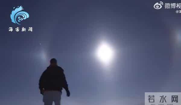 男子拍到幻月环
