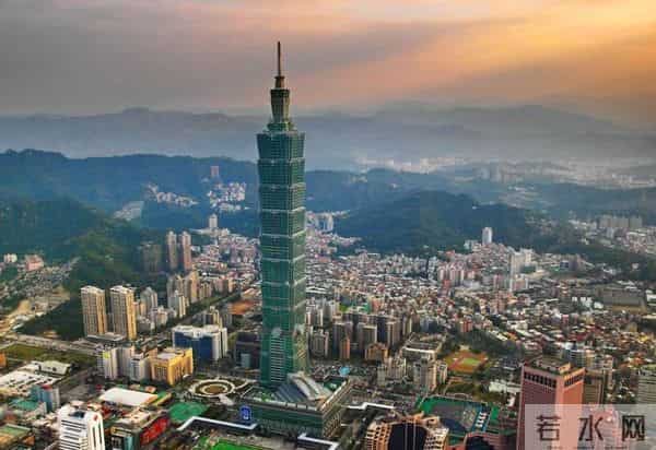 17架次解放军军机在台海周边活动