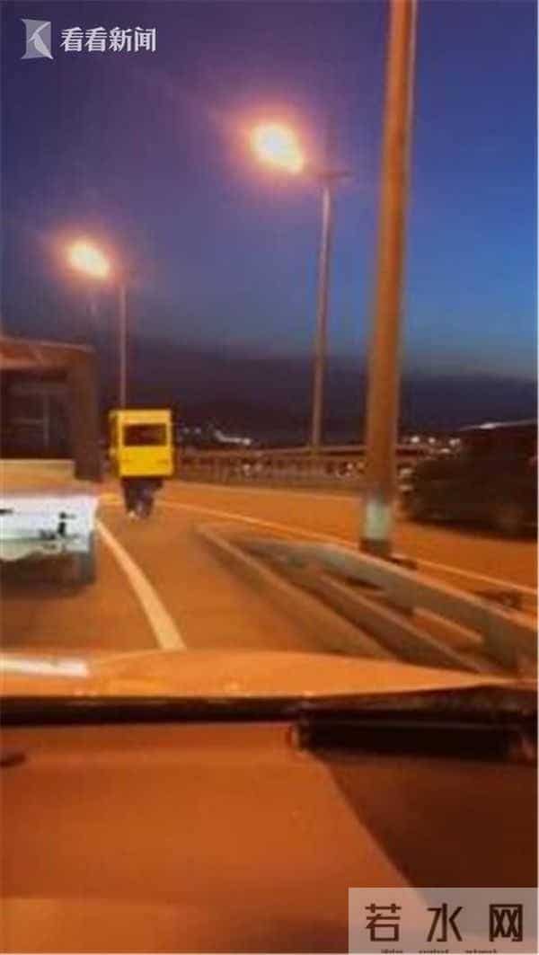 为过桥伪装成公交