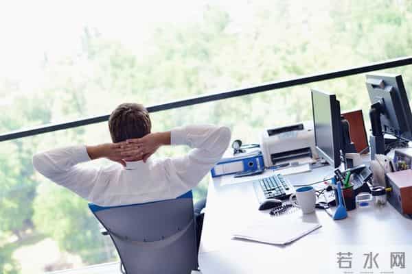 男子上班期间频繁溜岗被辞退