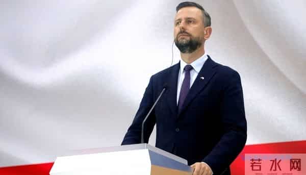 波兰称准备为北约建立永久军事基地