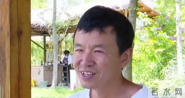 女子种地老公辞职支持