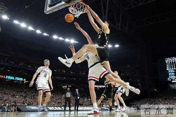 周志豪会是NBA下一个姚明吗