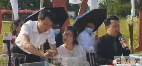 经纪人称余秀华与伴侣已分手