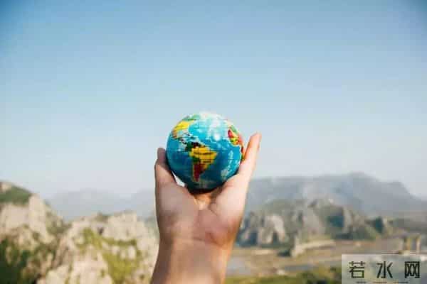 女大学生成中介销冠-卖出上亿豪宅