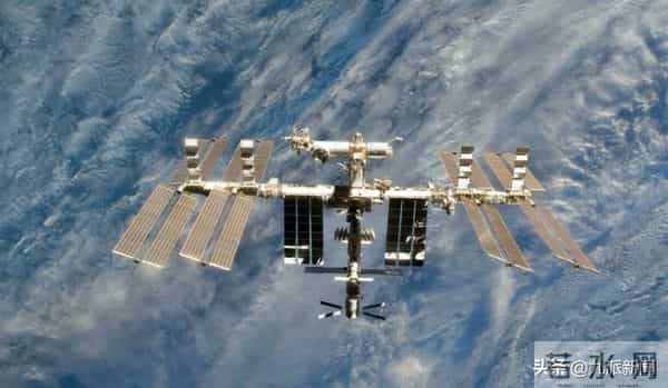 俄方回应卫星碎片危及国际空间站