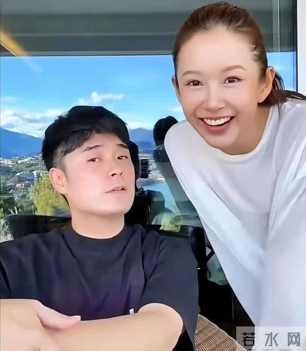 他们的照片不用再打马赛克