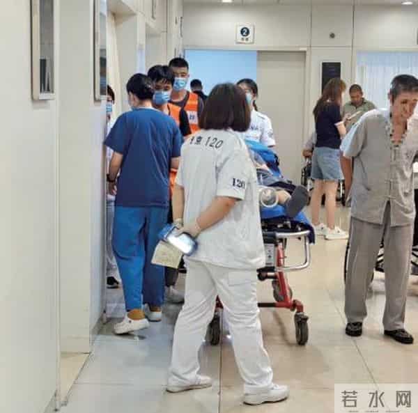 400多万中国医生的收入究竟高不高