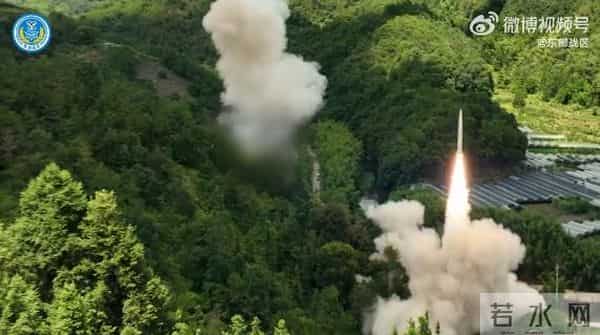 11枚东风导弹落在台岛海域