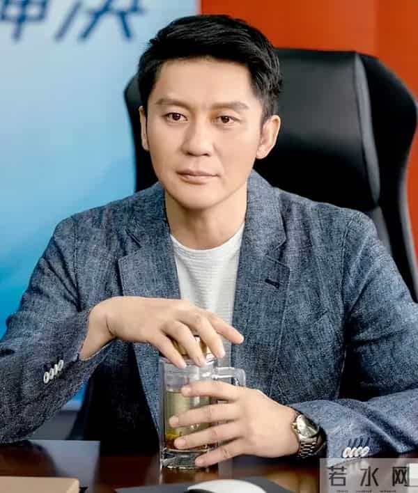 肖战包场电影八角笼中