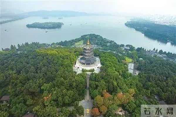 雷峰塔下真有压了千年的白色虫子