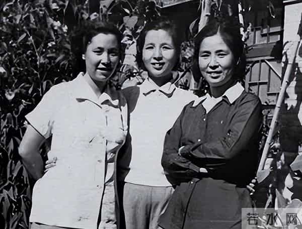 3个亲姐妹嫁给同一单位3名军官