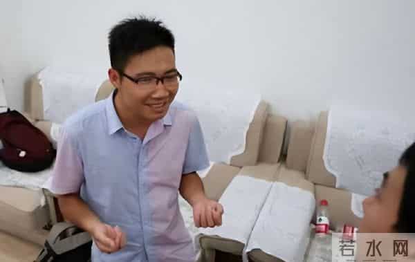 男子为上清华复读13年拒多所名校