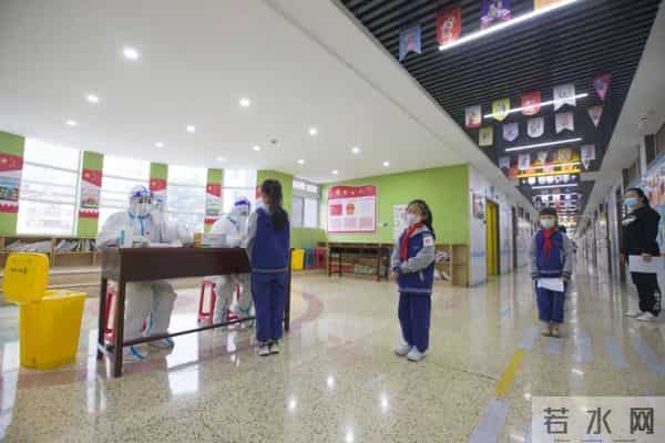 核酸检测员一人难求