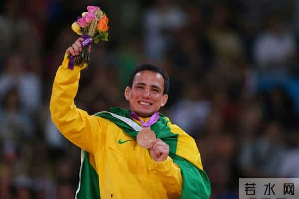 徐莉佳的伦敦奥运金牌氧化了